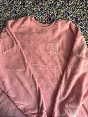 Disneyland Pink Fleece-Lined Crewneck Sweatshirt. NWOT.  Never worn. Size XXL
